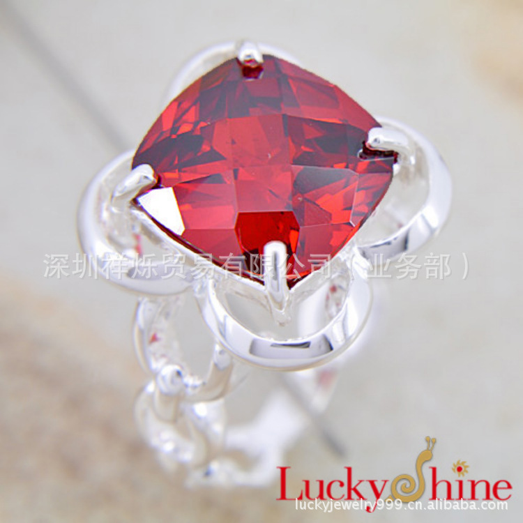 熱賣小商品時(shí)尚鋯石戒指 工廠小額批發(fā) 鍍純銀925戒指 R0358